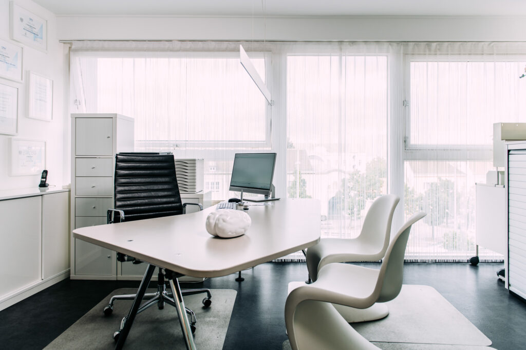 dr-safdari_simmeringer-platz_armin Daneshgar-80082 Foto von der Ordination Dr. Babak Safdari - Facharzt für Neurologie und Psychiatrie, Facharzt für Psychiatrie und psychotherapeutische Medizin, Wien, Simmering