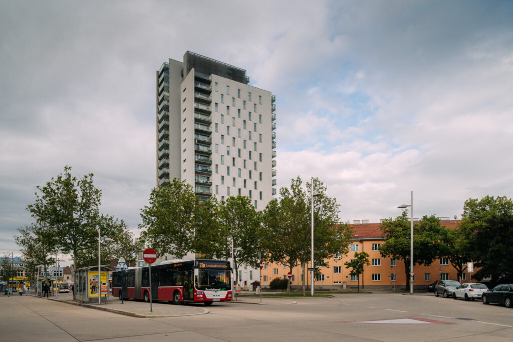 dr-safdari_simmeringer-platz_armin Daneshgar-80180 Foto von der Ordination Dr. Babak Safdari - Facharzt für Neurologie und Psychiatrie, Facharzt für Psychiatrie und psychotherapeutische Medizin, Wien, Simmering